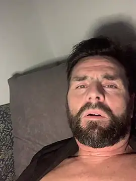 TB1977DK online show from February 9, 9:08 pm