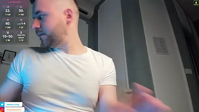 EnriqueBarberry online show from March 19, 6:24 am