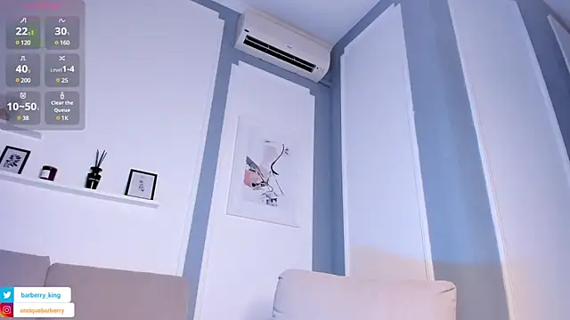 EnriqueBarberry online show from December 9, 6:23 am