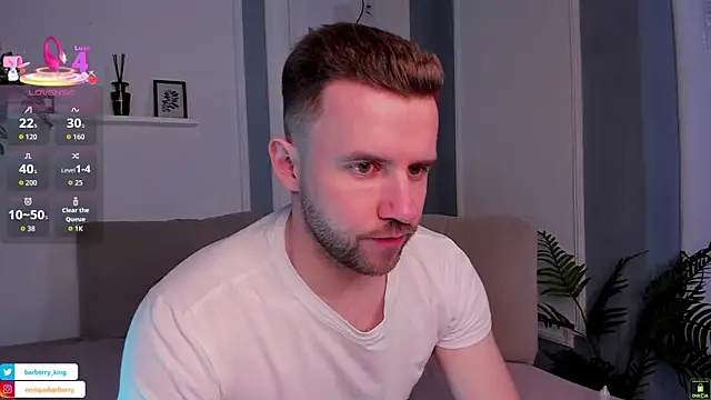 EnriqueBarberry online show from April 24, 1:13 pm