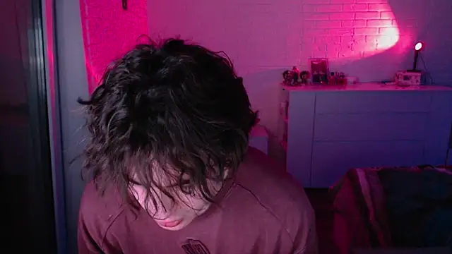 MarkusDean online show from April 18, 6:20 pm