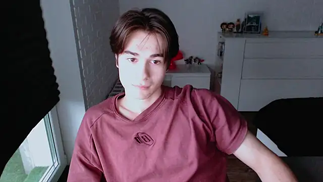 Snapshot of MarkusDean chatting on October 14, 11:39 am MarkusDean online show from October 14, 11:39 am