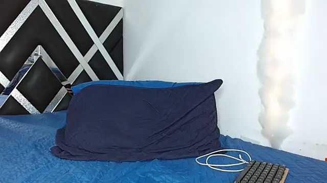 Levy Steve online show from April 24, 4:48 am