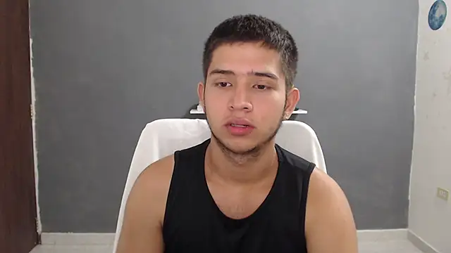 Snapshot of harold_18_ chatting on February 18, 1:33 pm harold 18 online show from February 18, 1:33 pm