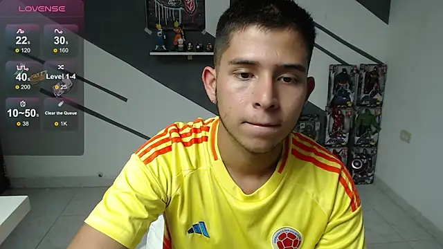 Snapshot of harold_18_ chatting on December 18, 6:35 pm harold 18 online show from December 18, 6:35 pm