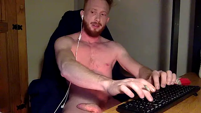 Snapshot of Smoker_Ginger chatting on October 19, 2:16 am Smoker Ginger online show from October 19, 2:16 am
