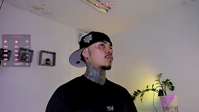 Snapshot of JordanSmiith_ chatting on January 30, 9:36 pm JordanSmiith online show from January 30, 9:36 pm
