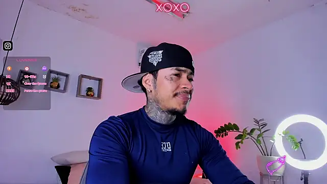 Snapshot of JordanSmiith_ chatting on January 19, 3:53 pm JordanSmiith online show from January 19, 3:53 pm