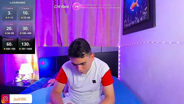 Snapshot of Jey_keler1 chatting on March 19, 2:27 am Jey keler1 online show from March 19, 2:27 am