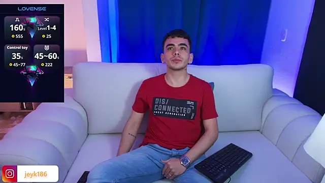 Snapshot of Jey_keler1 chatting on October 18, 2:05 am Jey keler1 online show from October 18, 2:05 am