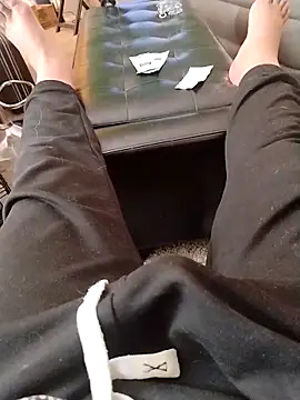 fukurbutt online show from February 14, 10:15 pm