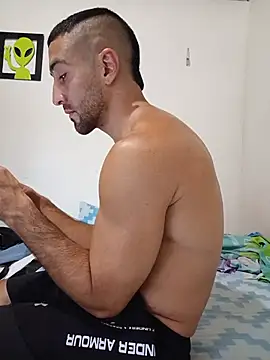 sebasxx97 online show from July 31, 4:06 pm