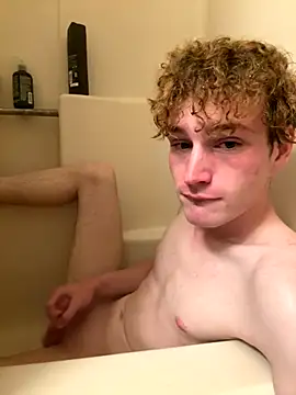 CreamyAustin online show from November 17, 12:35 am