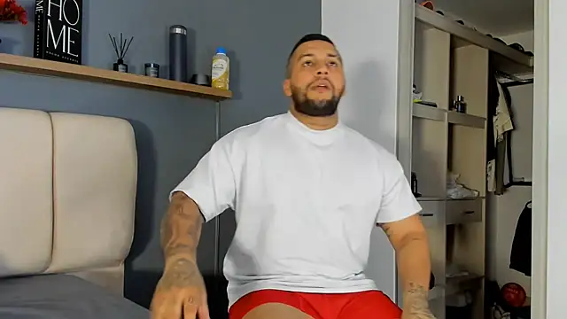 frank myles online show from July 25, 1:57 am