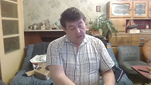 sympatrique online show from September 15, 4:41 pm