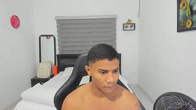 corzoethan online show from January 18, 11:07 pm