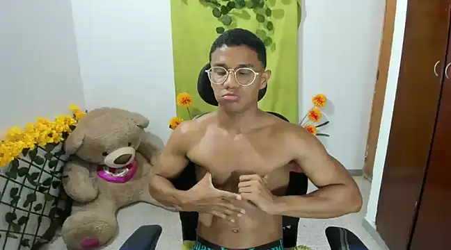 Snapshot of corzoethan chatting on December 9, 12:34 am corzoethan online show from December 9, 12:34 am