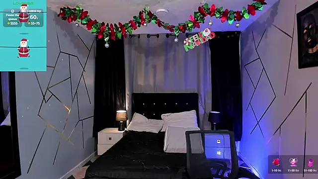 Snapshot of Noah_Smith04 chatting on December 15, 11:45 am Noah Smith04 online show from December 15, 11:45 am