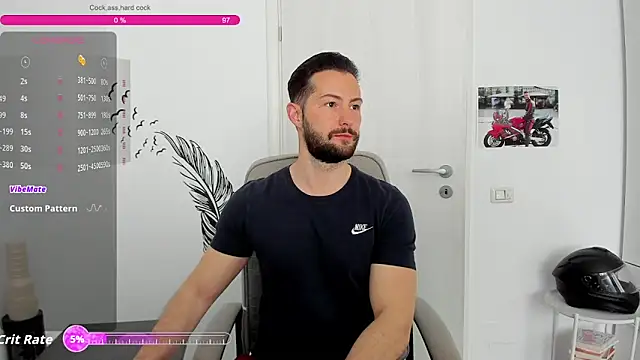 ZackFraser online show from April 21, 7:36 am