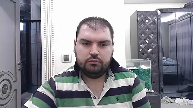 Snapshot of KIZLAZIMYaa chatting on January 28, 8:04 am KIZLAZIMYaa online show from January 28, 8:04 am