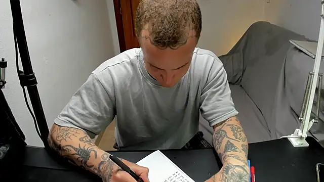 layneinchains online show from April 25, 3:20 pm