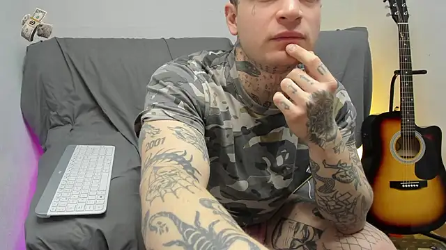 layneinchains online show from February 8, 7:58 am