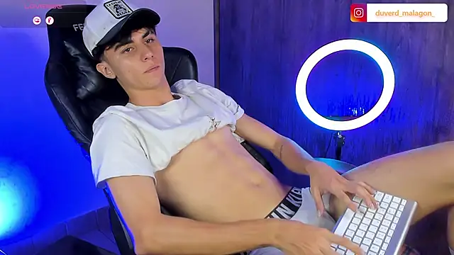 Demian cute18 online show from March 29, 10:54 pm