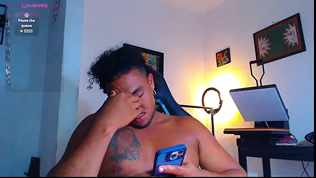 yosoy enzo2020 online show from April 22, 5:03 am