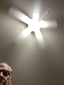 Ray997 online show from March 9, 2:44 pm