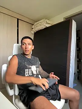 sendfer online show from November 10, 8:25 pm