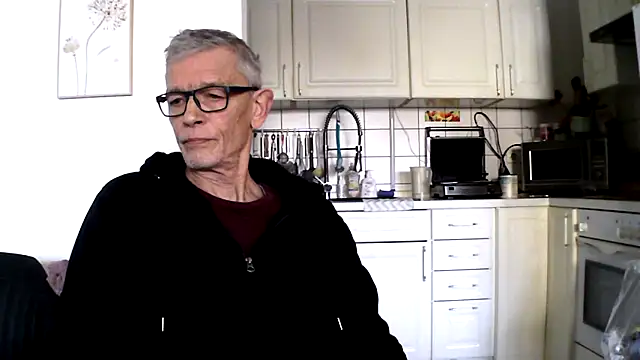 berfri online show from March 12, 9:39 am