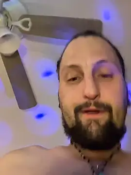 BobbyQ29 online show from November 27, 4:38 am