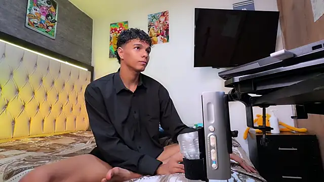 james dreams  online show from June 6, 12:16 am