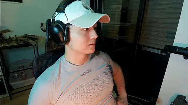 Tkcqcc online show from April 24, 3:25 pm