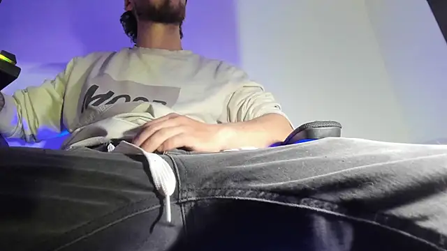 s sven03 online show from November 25, 1:18 am