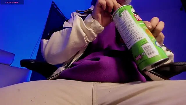 s sven03 online show from February 1, 4:33 am