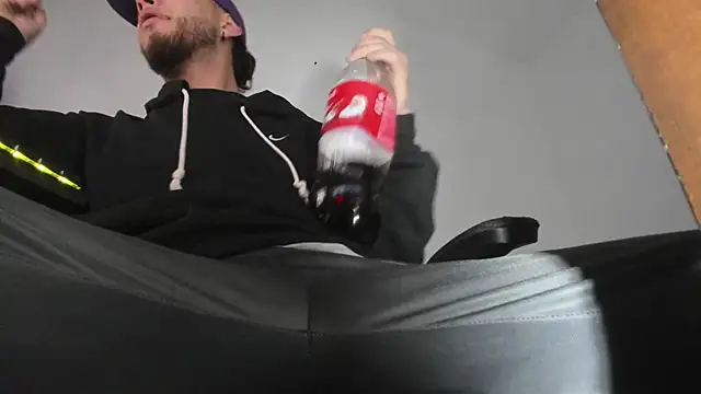 s sven03 online show from November 14, 4:04 am