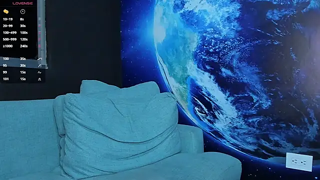 delessandro world online show from November 1, 4:27 am