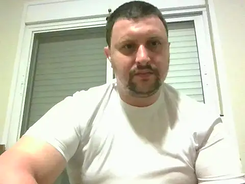 tropical guy90 online show from March 23, 4:18 am