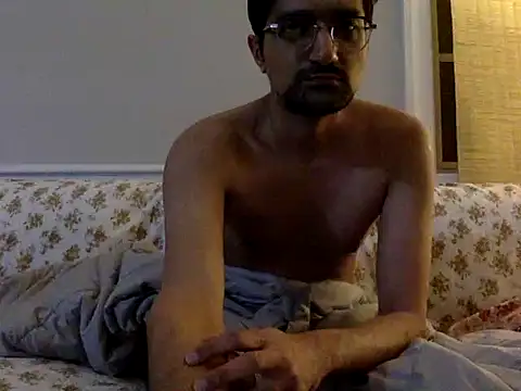 Carmelia10 online show from January 8, 11:32 pm