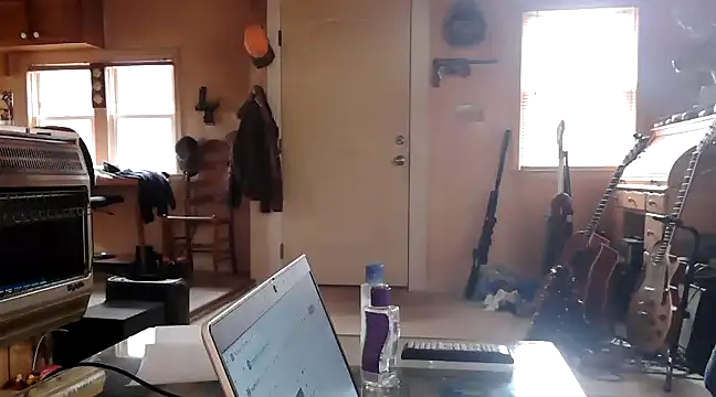 Snapshot of Bramro409 chatting on January 16, 4:39 pm Bramro409 online show from January 16, 4:39 pm