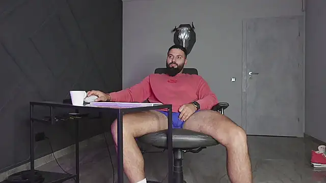 mattmasterss online show from October 31, 10:35 pm