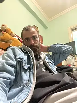 Snapshot of Antonio_Vatooo chatting on October 18, 8:14 pm Antonio Vatooo online show from October 18, 8:14 pm