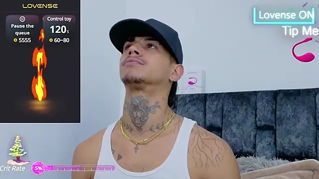 Snapshot of JAYCOB00 chatting on December 7, 3:14 am JAYCOB00 online show from December 7, 3:14 am