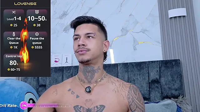 Snapshot of JAYCOB00 chatting on October 18, 1:05 pm JAYCOB00 online show from October 18, 1:05 pm