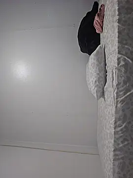 Edw95S online show from March 8, 10:36 pm