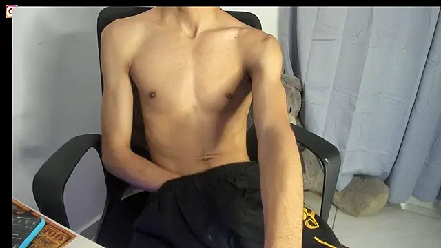 isaaclatino online show from September 12, 4:45 am