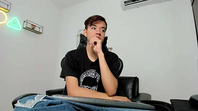 bunny maxi online show from November 3, 12:41 pm