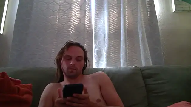 VitaminDrewFl online show from March 7, 2:37 pm