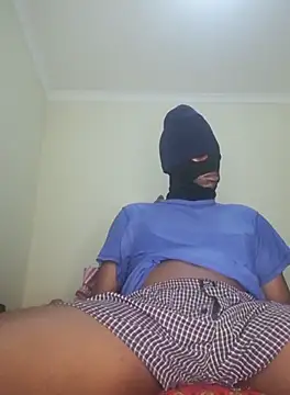 Snapshot of Gifttheskimaskboy chatting on October 6, 9:08 pm Gifttheskimaskboy online show from October 6, 9:08 pm